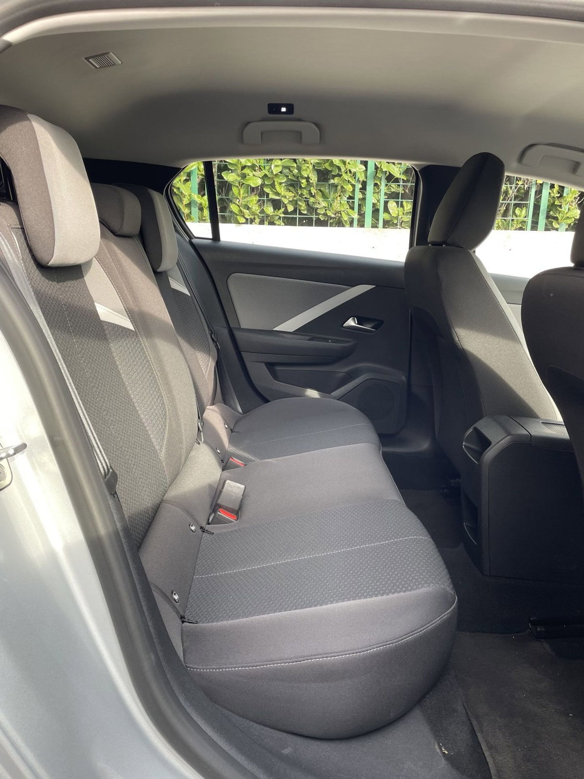 Opel Astra 1.2 t Edition s&s 110cv (13)