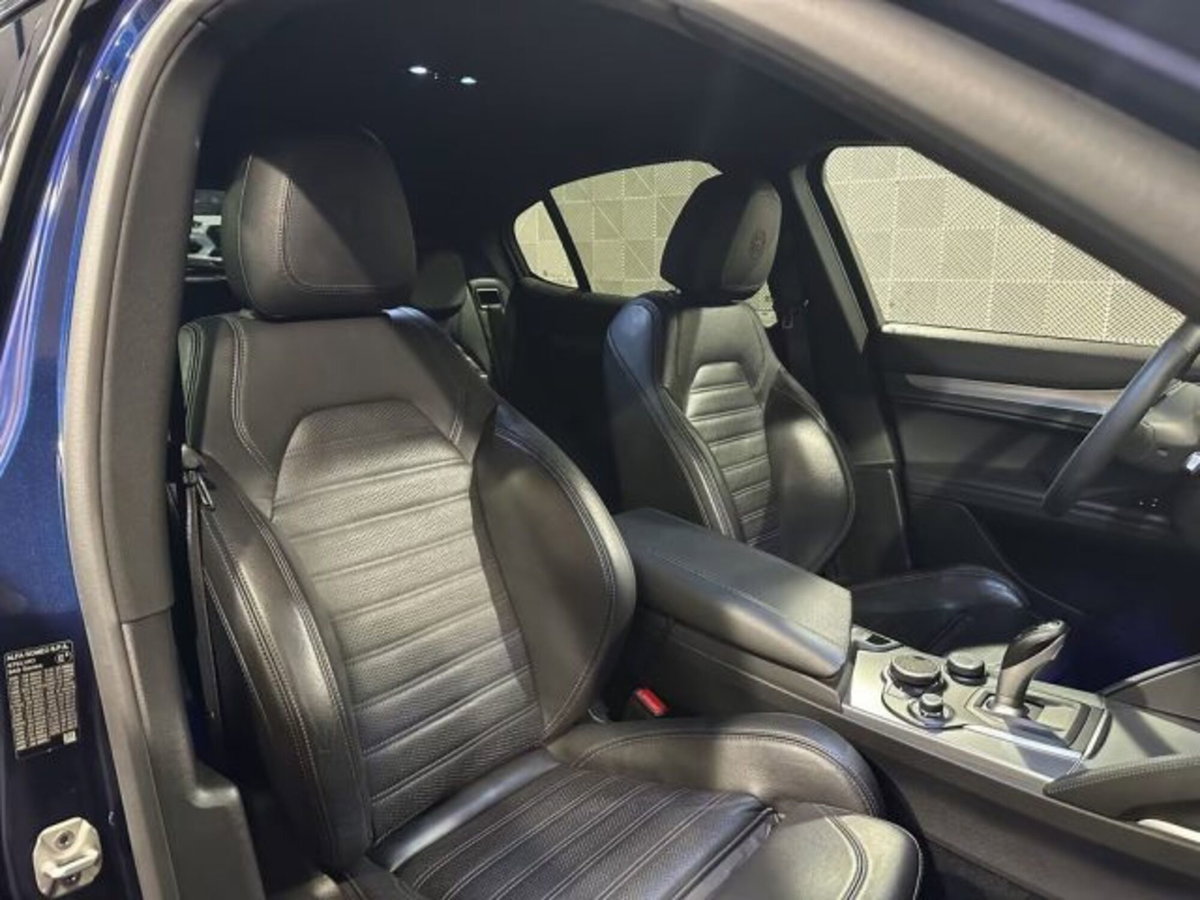 Alfa Romeo Stelvio Stelvio 2.0 Turbo 200 CV AT8 Q4 B-Tech (13)