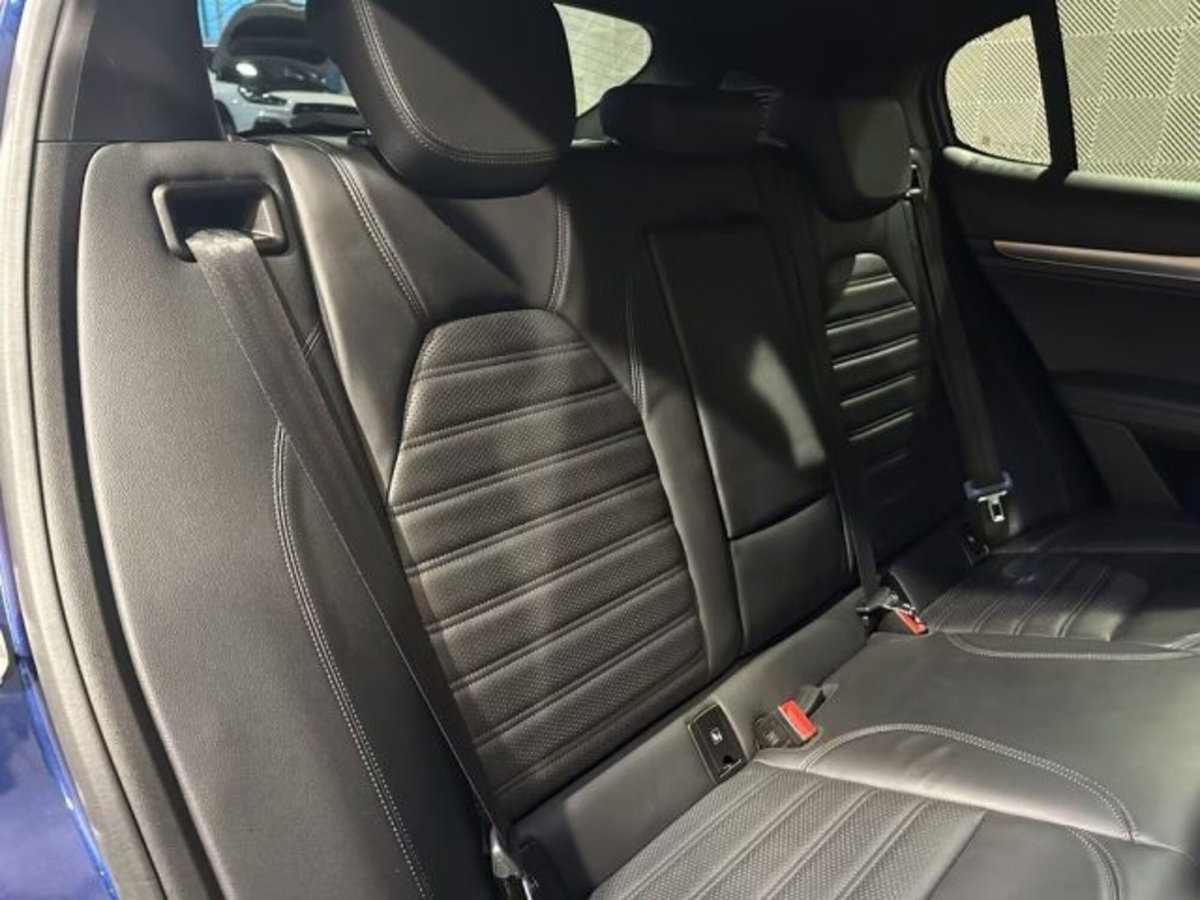 Alfa Romeo Stelvio Stelvio 2.0 Turbo 200 CV AT8 Q4 B-Tech (16)