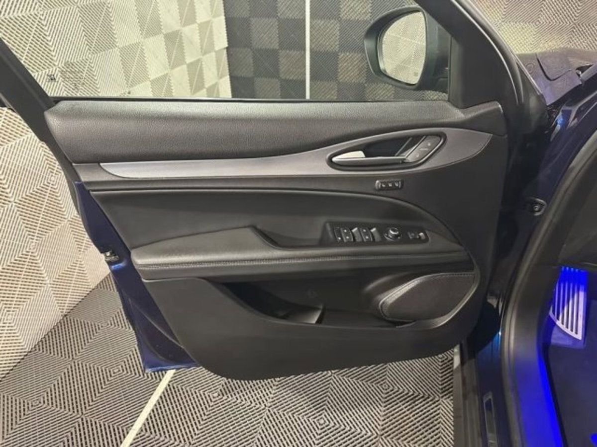 Alfa Romeo Stelvio Stelvio 2.0 Turbo 200 CV AT8 Q4 B-Tech (17)