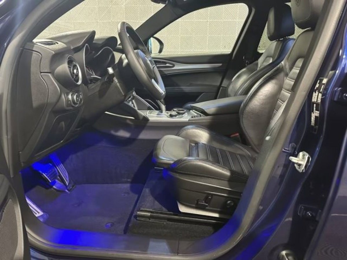 Alfa Romeo Stelvio Stelvio 2.0 Turbo 200 CV AT8 Q4 B-Tech (18)