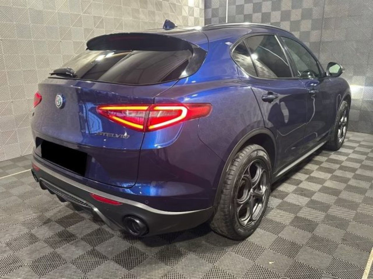 Alfa Romeo Stelvio Stelvio 2.0 Turbo 200 CV AT8 Q4 B-Tech (2)
