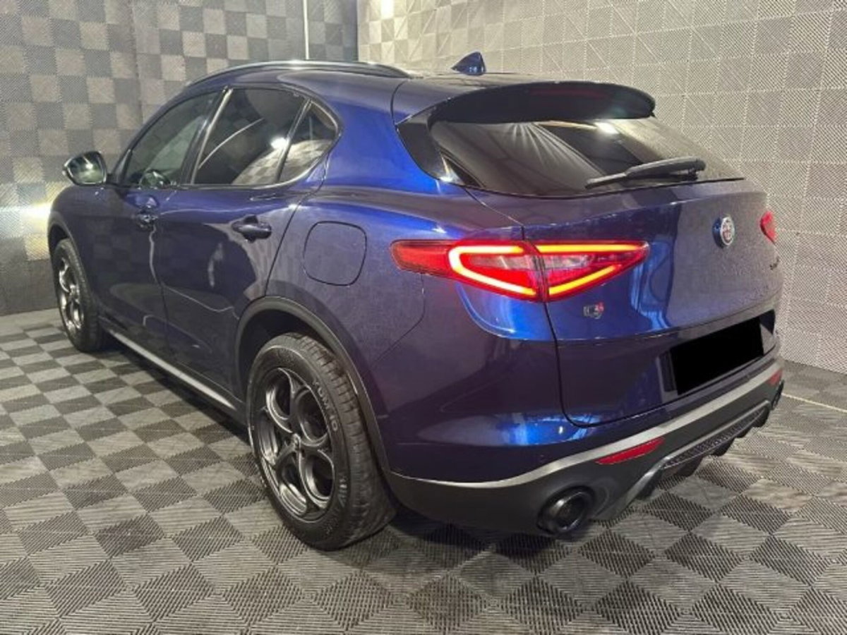 Alfa Romeo Stelvio Stelvio 2.0 Turbo 200 CV AT8 Q4 B-Tech (4)