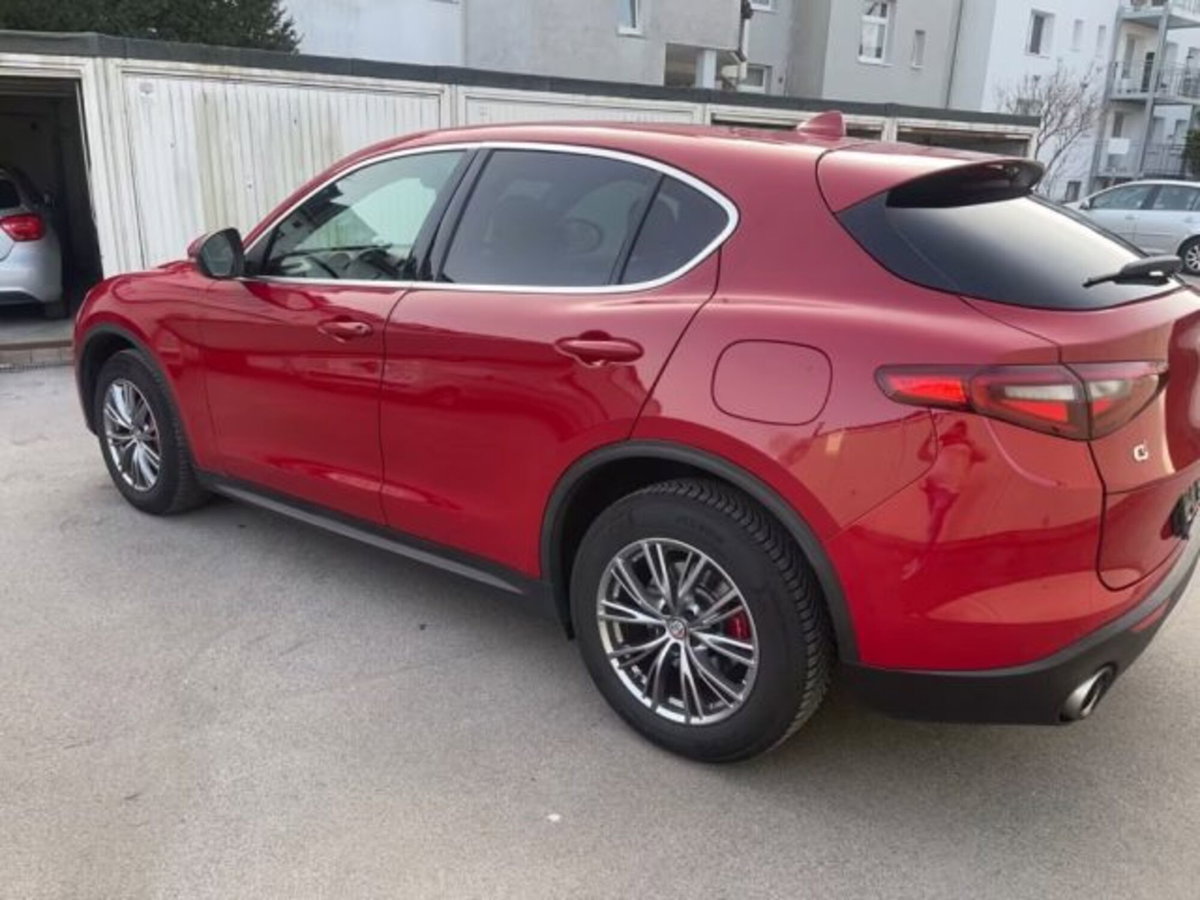 Alfa Romeo Stelvio Stelvio 2.0 Turbo 200 CV AT8 Q4 Super Business (10)