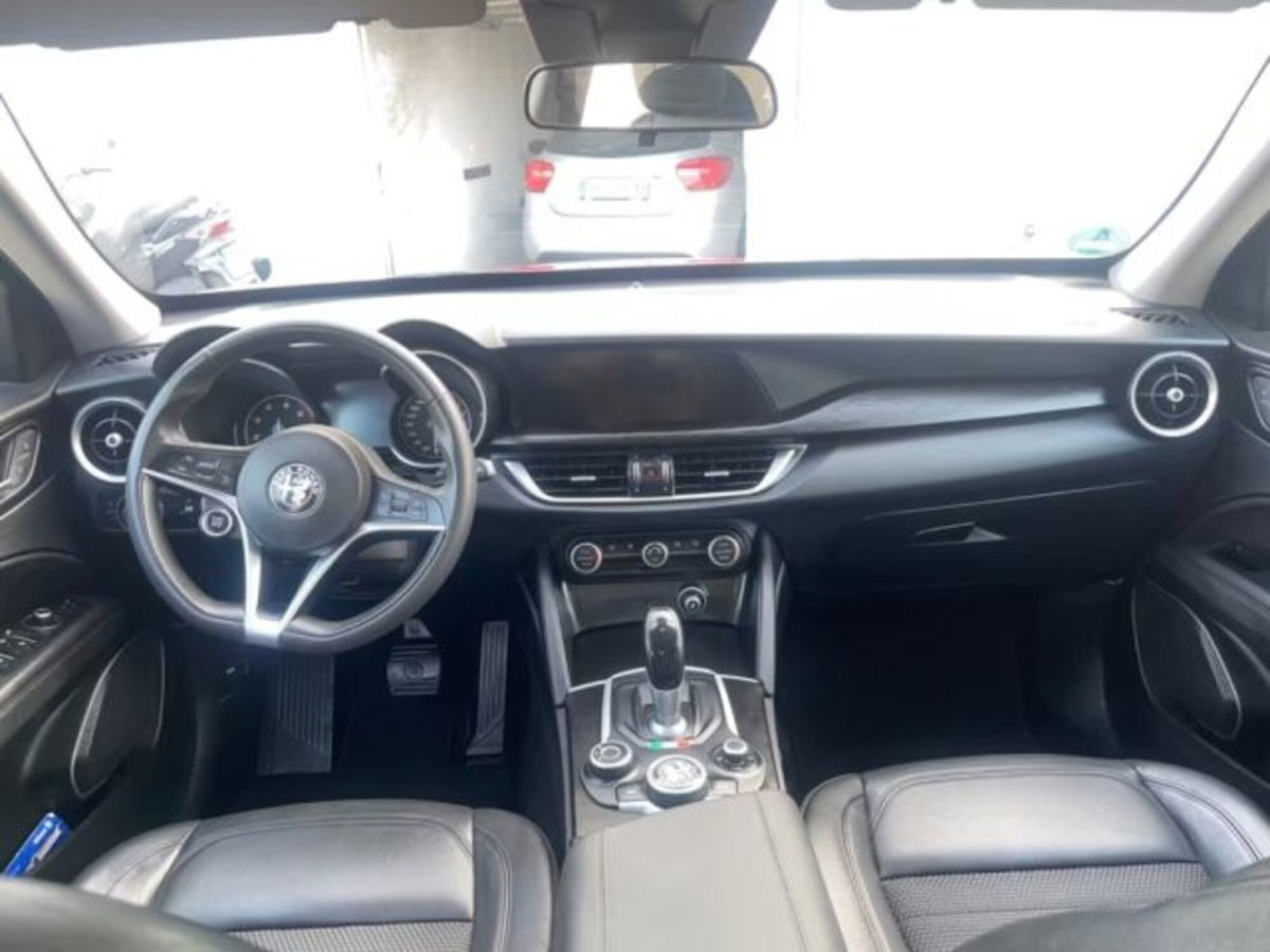 Alfa Romeo Stelvio Stelvio 2.0 Turbo 200 CV AT8 Q4 Super Business (20)