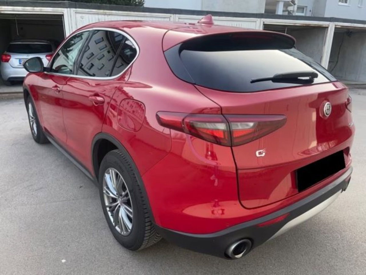 Alfa Romeo Stelvio Stelvio 2.0 Turbo 200 CV AT8 Q4 Super Business (9)