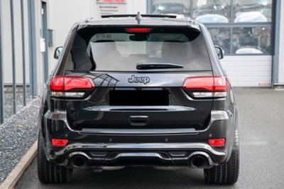 Jeep Grand Cherokee 6.4 V8 HEMI SRT (4)