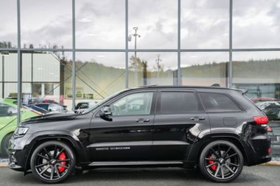 Jeep Grand Cherokee 6.4 V8 HEMI SRT (7)