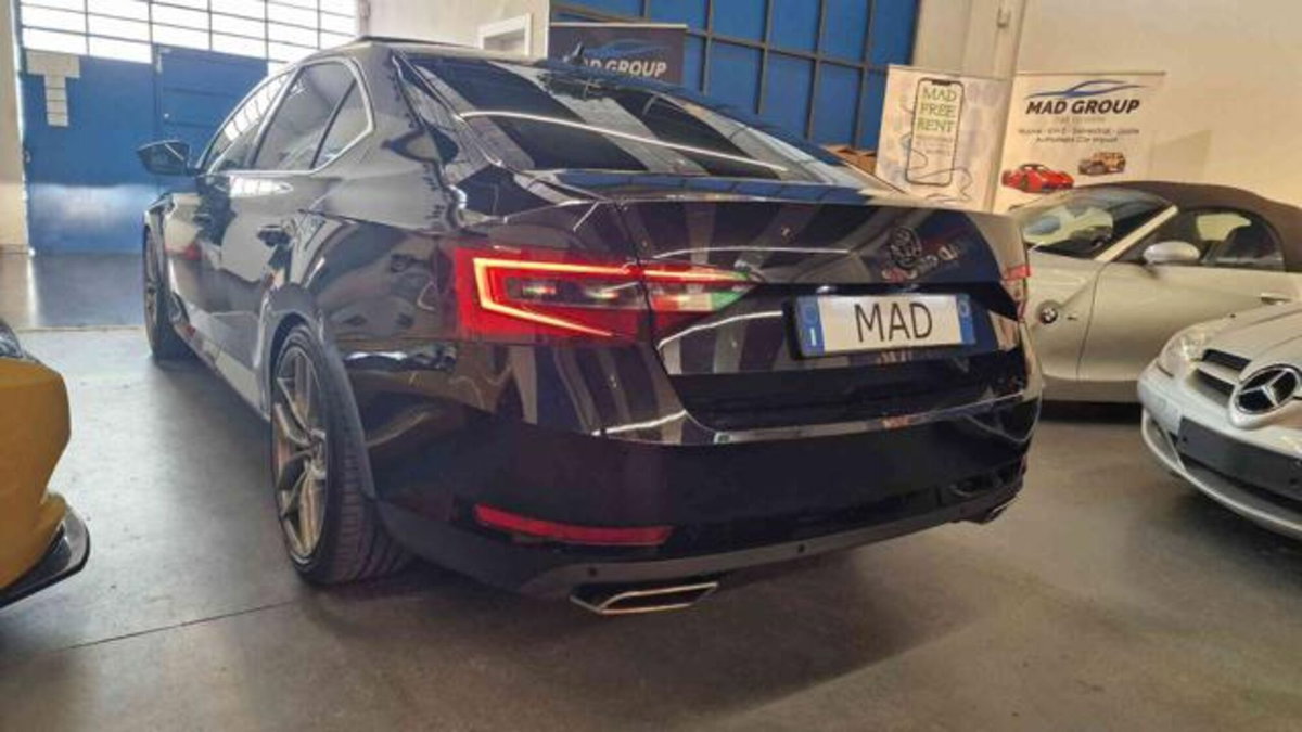 Skoda Superb 2.0 TSI DSG 4x4 Laurin&Klement (5)