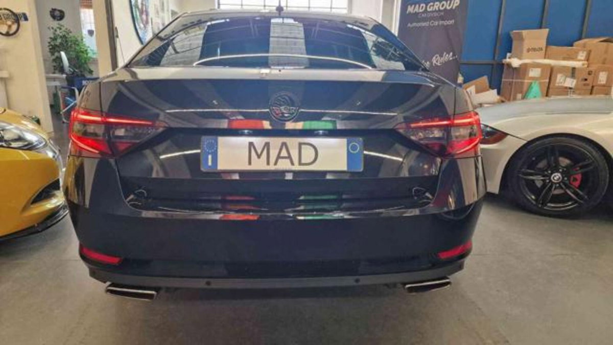 Skoda Superb 2.0 TSI DSG 4x4 Laurin&Klement (6)