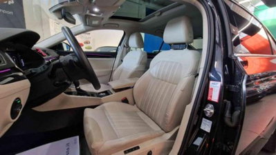 Skoda Superb 2.0 TSI DSG 4x4 Laurin&Klement (8)