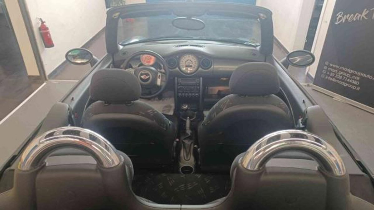 MINI Mini Cabrio 1.6 16V One Cabrio (16)