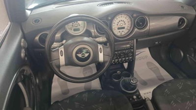 MINI Mini Cabrio 1.6 16V One Cabrio (7)