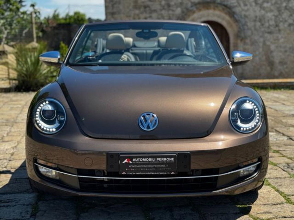 Volkswagen Maggiolino Cabrio 2.0 TSI DSG Sport BlueMotion Technology (17)