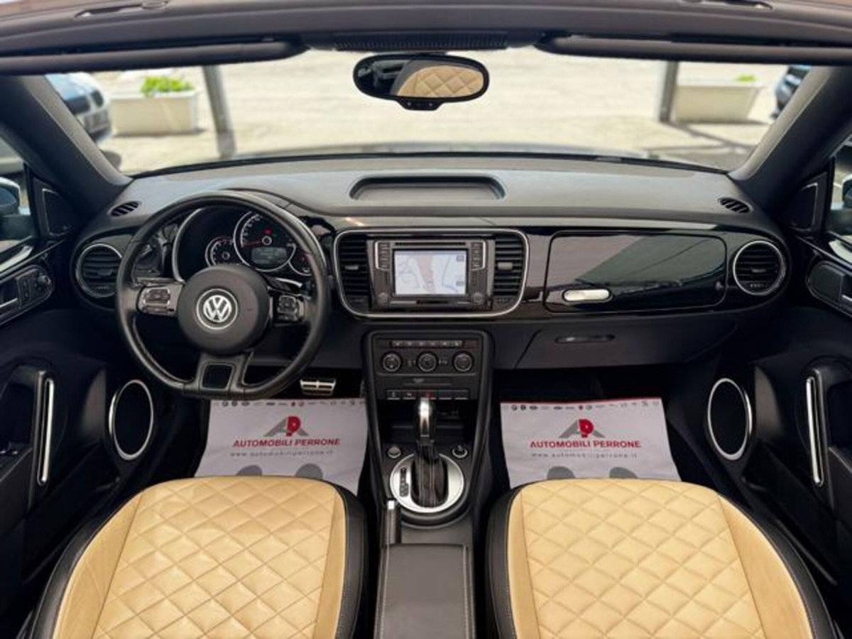 Volkswagen Maggiolino Cabrio 2.0 TSI DSG Sport BlueMotion Technology (8)