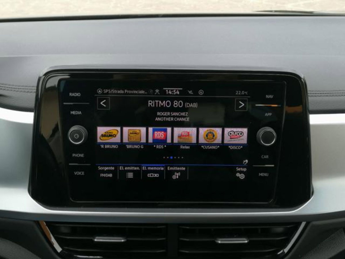 Volkswagen T-Roc 2.0 tdi Life 150cv dsg (12)