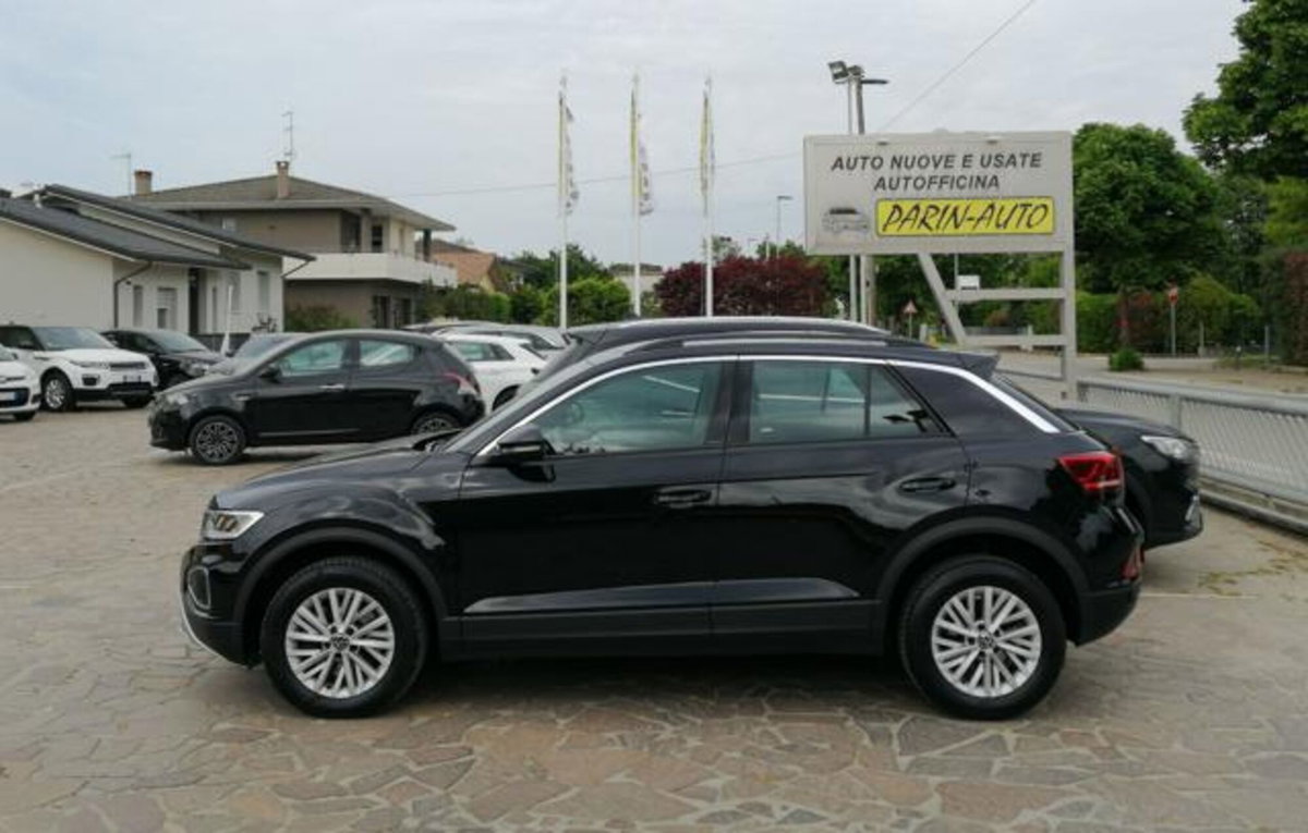 Volkswagen T-Roc 2.0 tdi Life 150cv dsg (2)