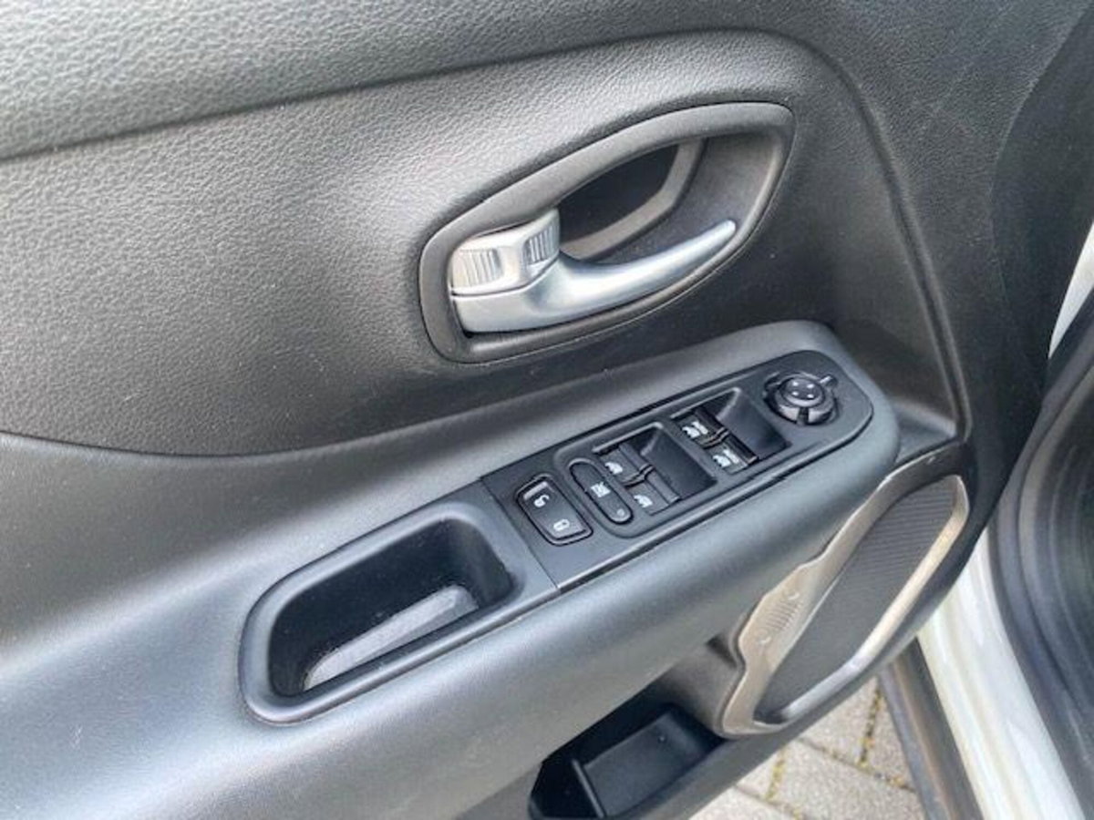 Jeep Renegade 1.0 T3 Longitude (7)
