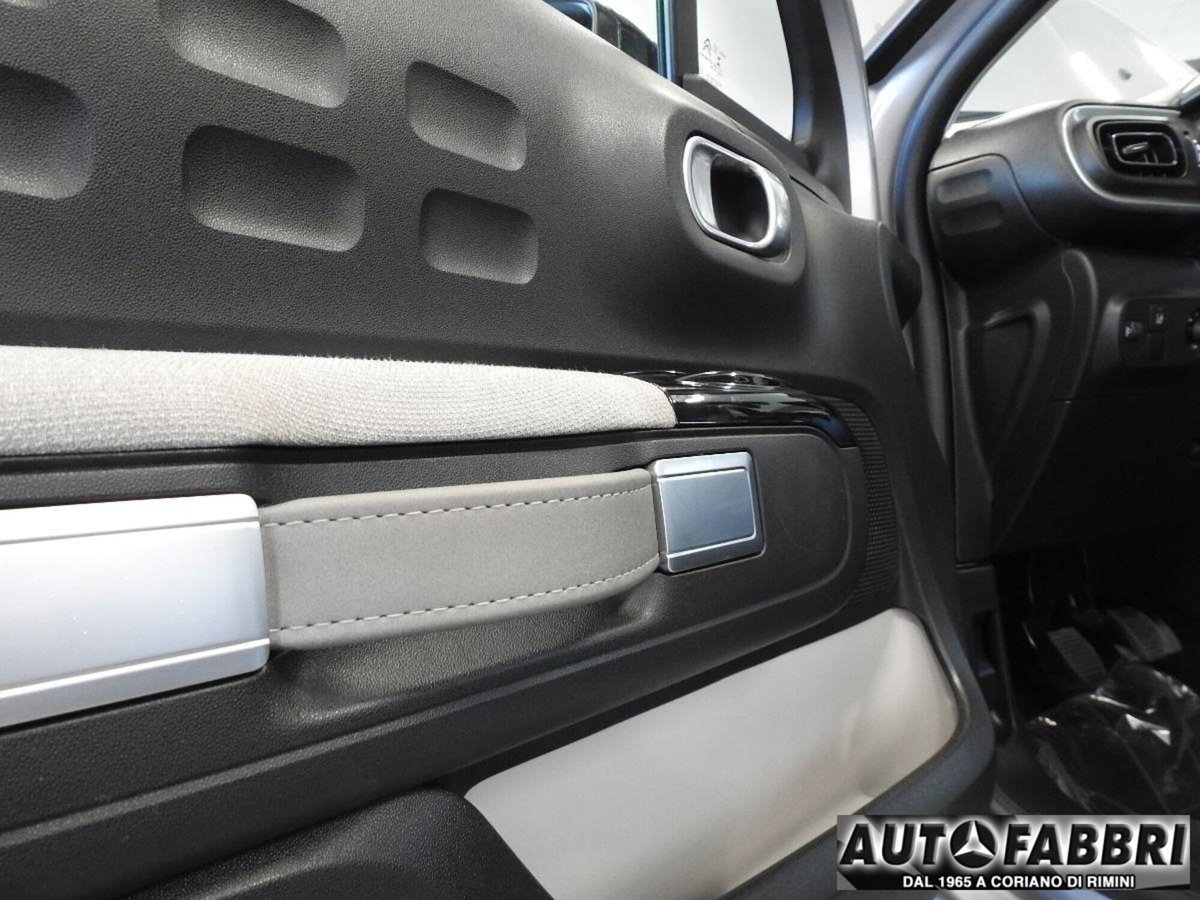 Citroen C3 PureTech 110 S&S Shine (18)