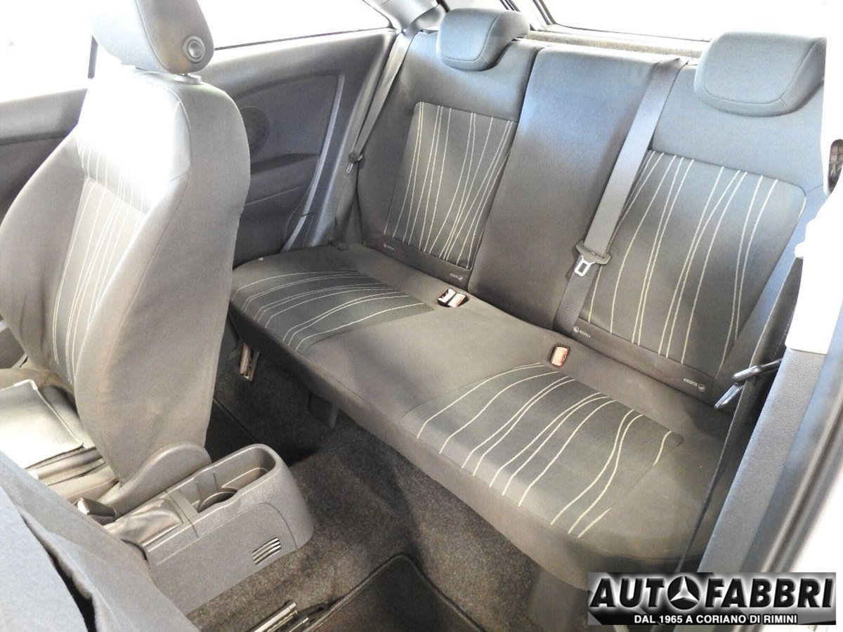 Opel Corsa 1.2 80CV 3 porte GPL-TECH Enjoy (10)
