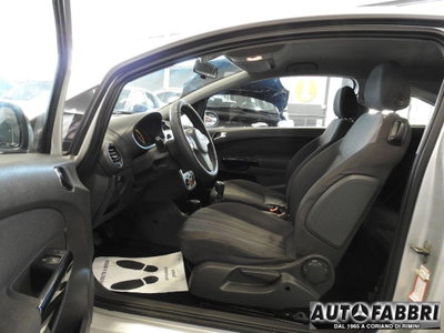 Opel Corsa 1.2 80CV 3 porte GPL-TECH Enjoy (13)