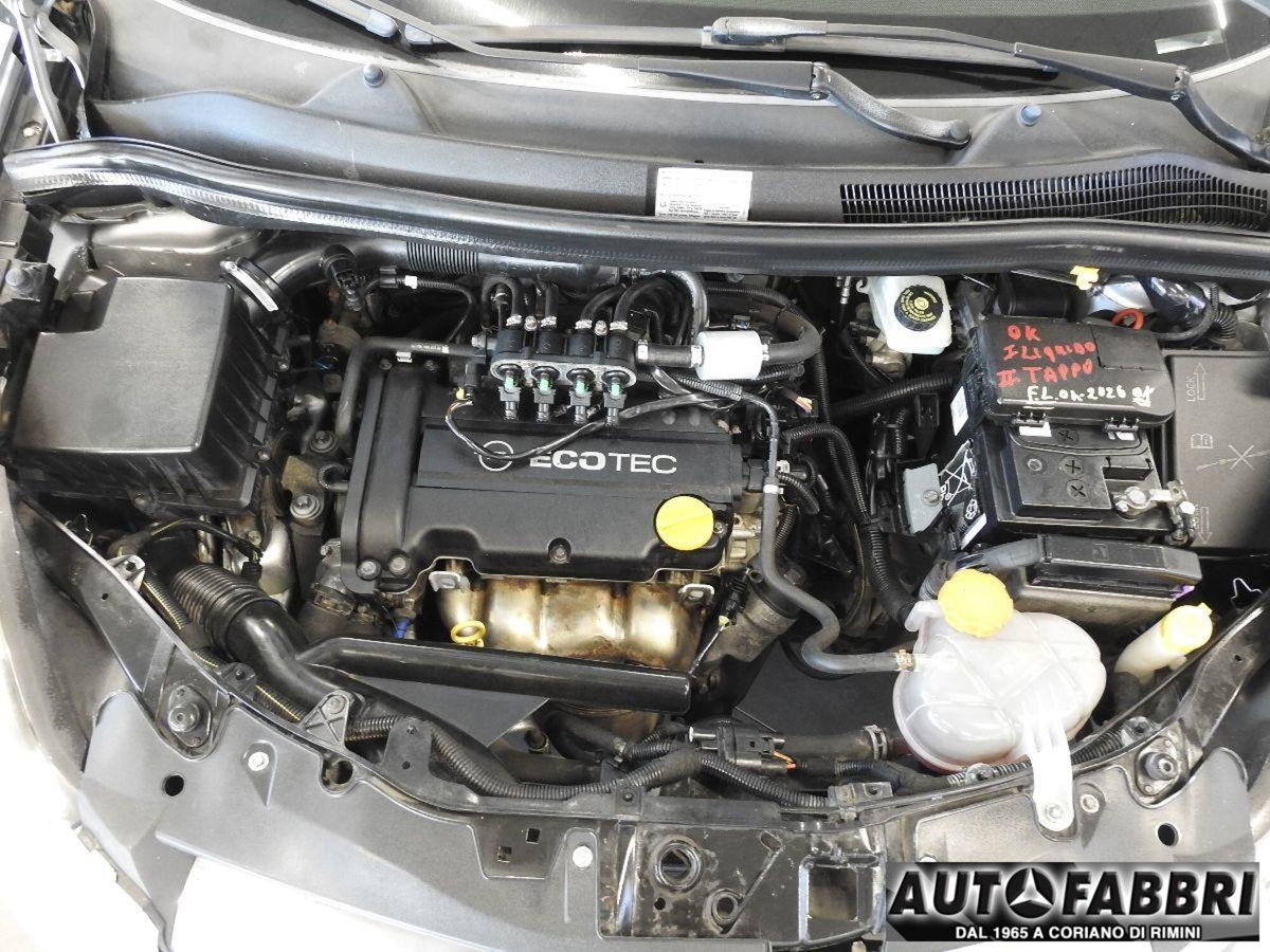 Opel Corsa 1.2 80CV 3 porte GPL-TECH Enjoy (6)