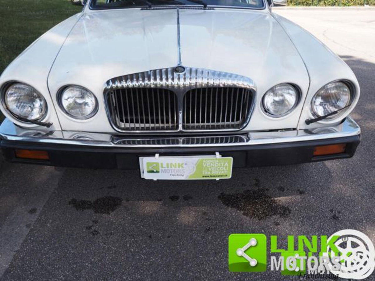 Jaguar XJ6 4.2 (12)