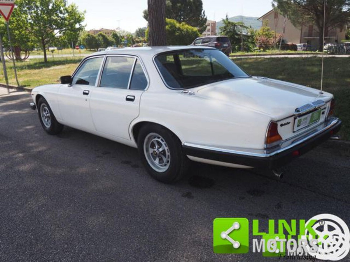 Jaguar XJ6 4.2 (7)