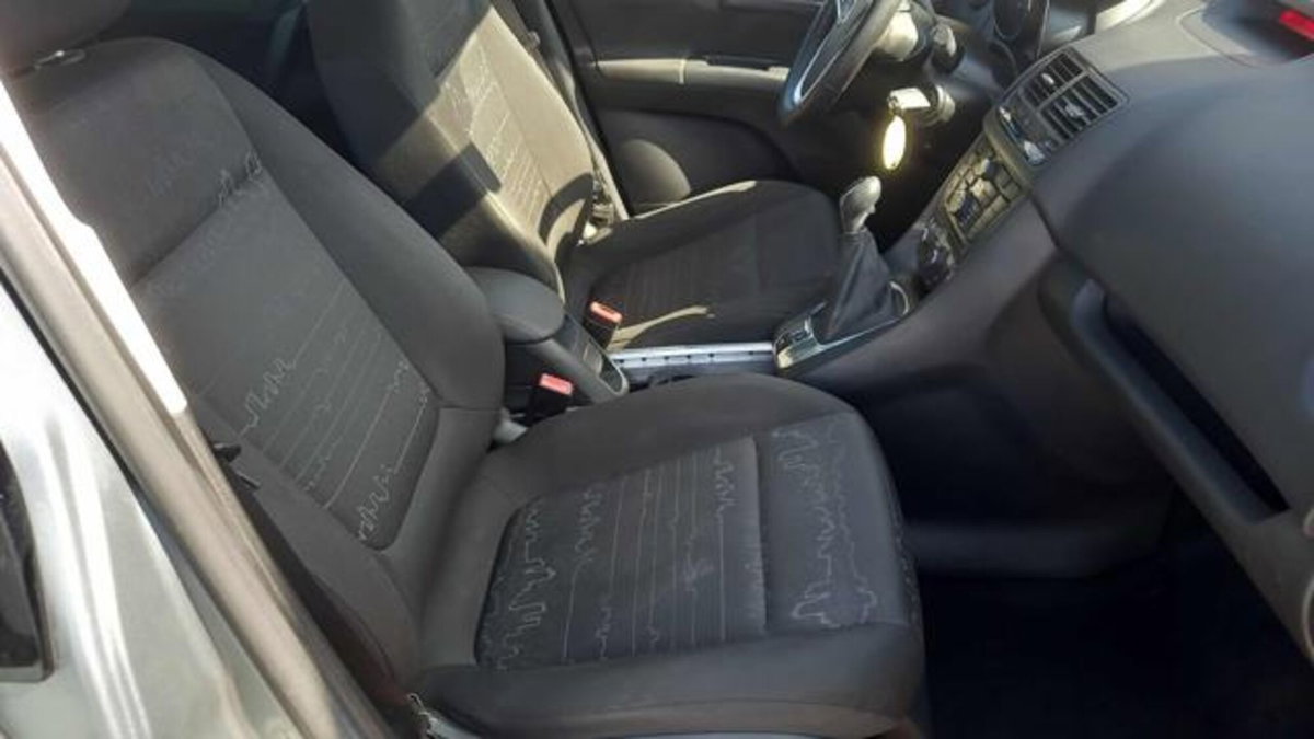 Opel Meriva 1.3 CDTI 95CV ecoFLEStart&Stop Cosmo (13)