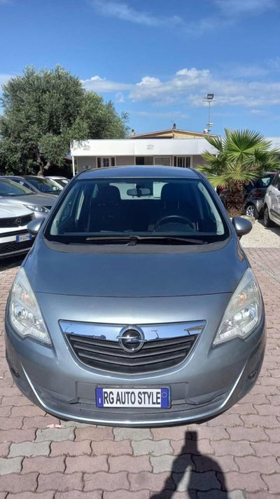 Opel Meriva 1.3 CDTI 95CV ecoFLEStart&Stop Cosmo (2)