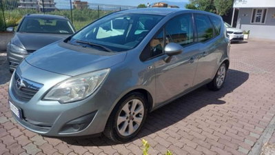 Opel Meriva 1.3 CDTI 95CV ecoFLEStart&Stop Cosmo (3)