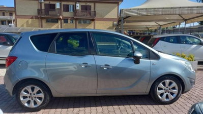 Opel Meriva 1.3 CDTI 95CV ecoFLEStart&Stop Cosmo (8)