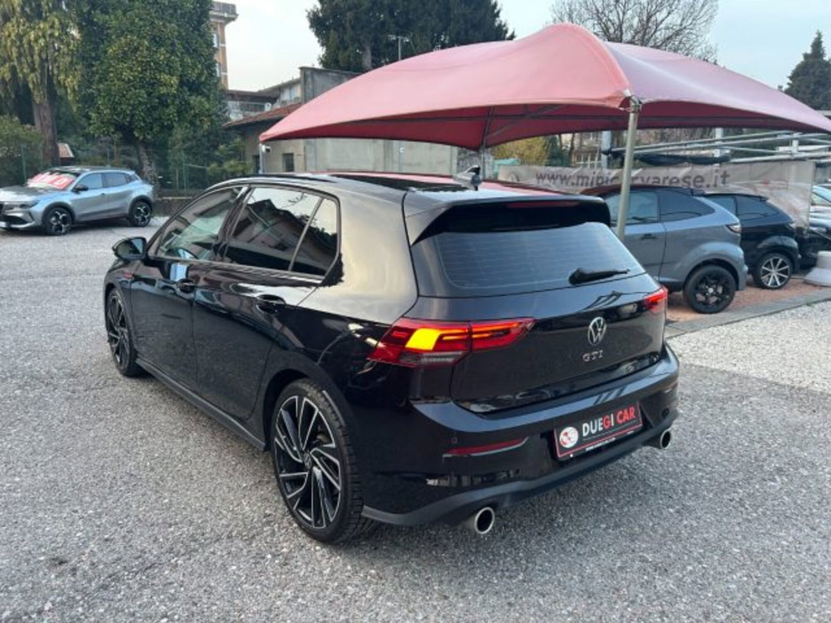 Volkswagen Golf 2.0 TSI GTI DSG (5)