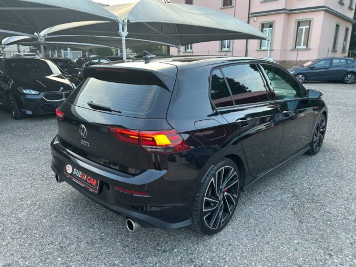 Volkswagen Golf 2.0 TSI GTI DSG (7)