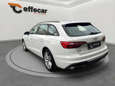 Audi A4 Avant 35 TDI/163 CV S tronic Business Advanced (4)