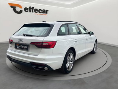 Audi A4 Avant 35 TDI/163 CV S tronic Business Advanced (6)