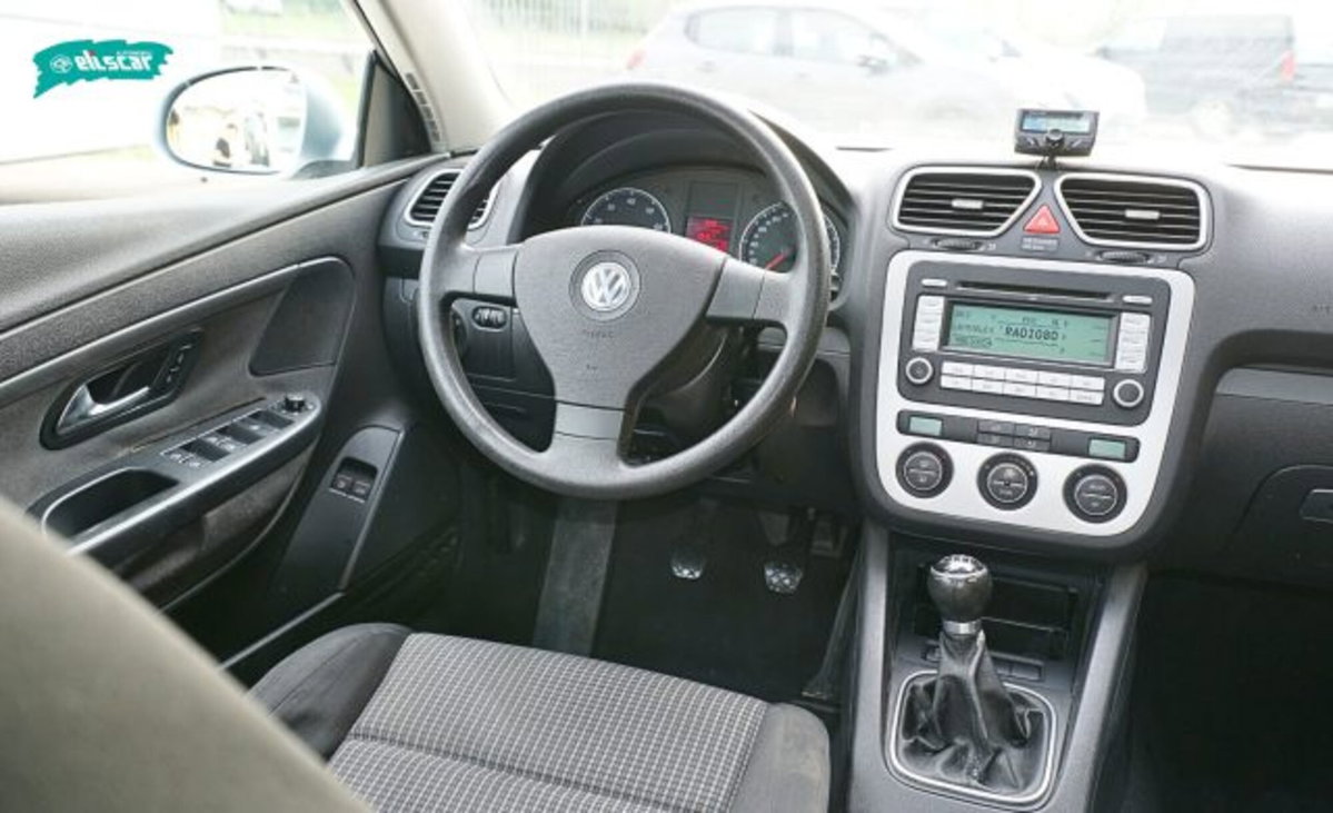 Volkswagen Eos 16V FSI (10)