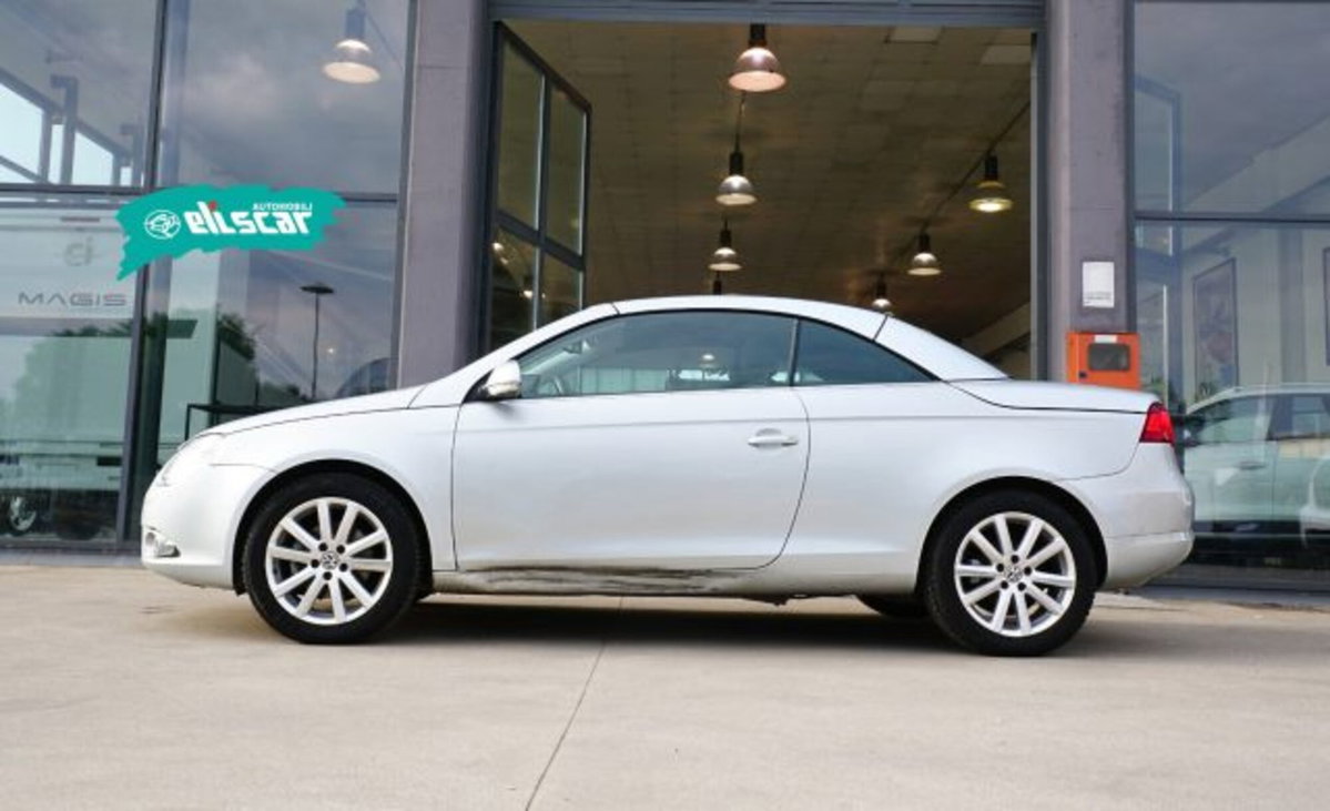 Volkswagen Eos 16V FSI (3)