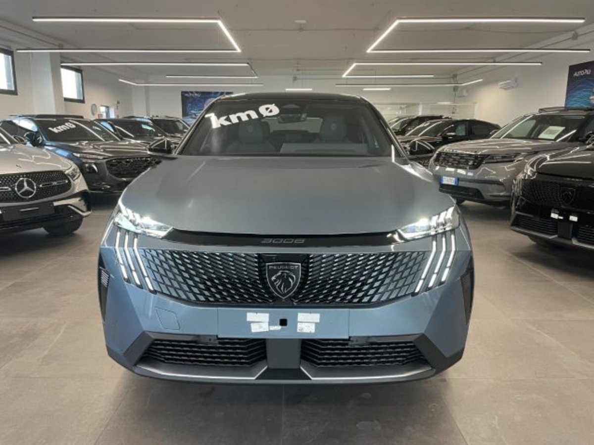 Peugeot 3008 1.2 hybrid GT Exclusive 145cv e-dcs6 (14)
