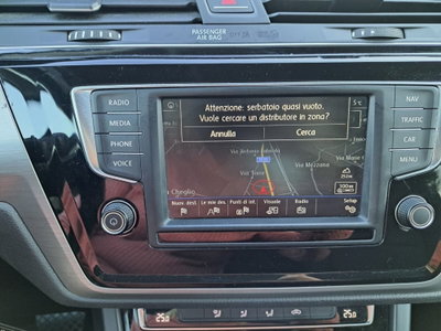 Volkswagen Touran 1.6 TDI 115 CV SCR DSG Highline BlueMotion Tech. (12)