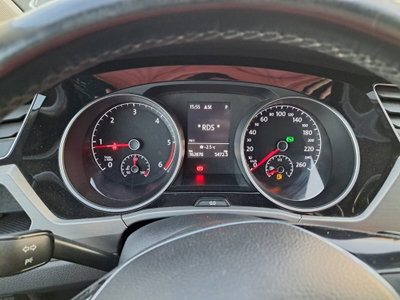 Volkswagen Touran 1.6 TDI 115 CV SCR DSG Highline BlueMotion Tech. (13)