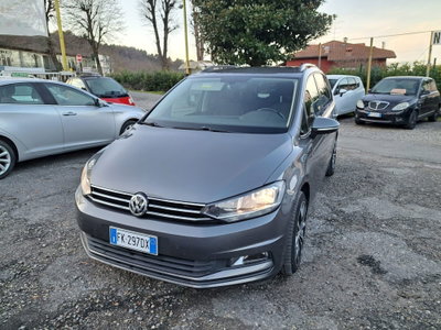 Volkswagen Touran 1.6 TDI 115 CV SCR DSG Highline BlueMotion Tech. (3)