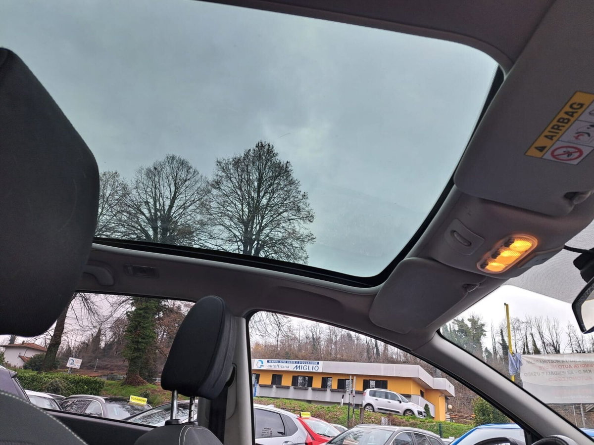 Nissan Qashqai 1.5 dCi DPF Acenta (11)