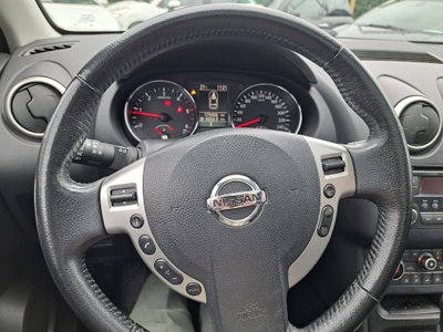 Nissan Qashqai 1.5 dCi DPF Acenta (14)