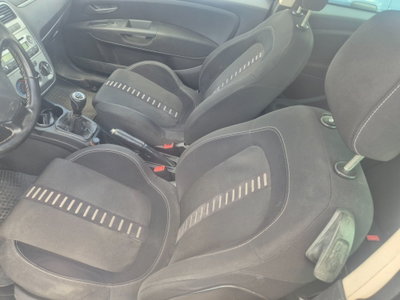 Fiat Grande Punto 1.4 T-Jet 16V 3 porte Dynamic (6)