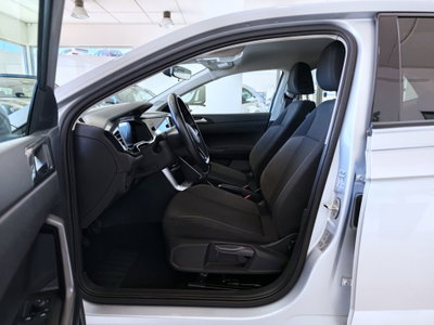 Volkswagen Polo 1.0 tsi Life 95cv (8)