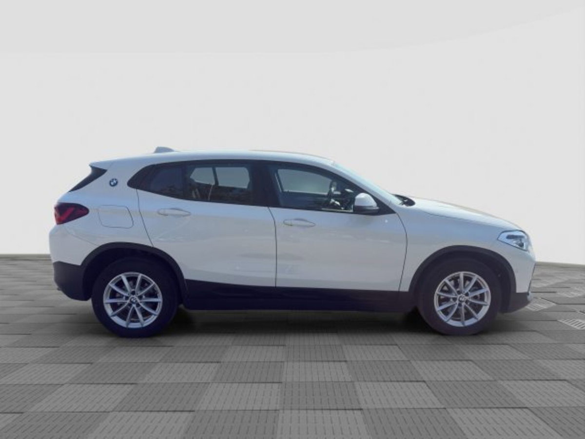 BMW X2 sDrive18d Advantage (6)