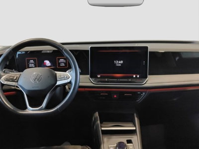 Volkswagen Tiguan 1.5 etsi Edition 130cv dsg (9)