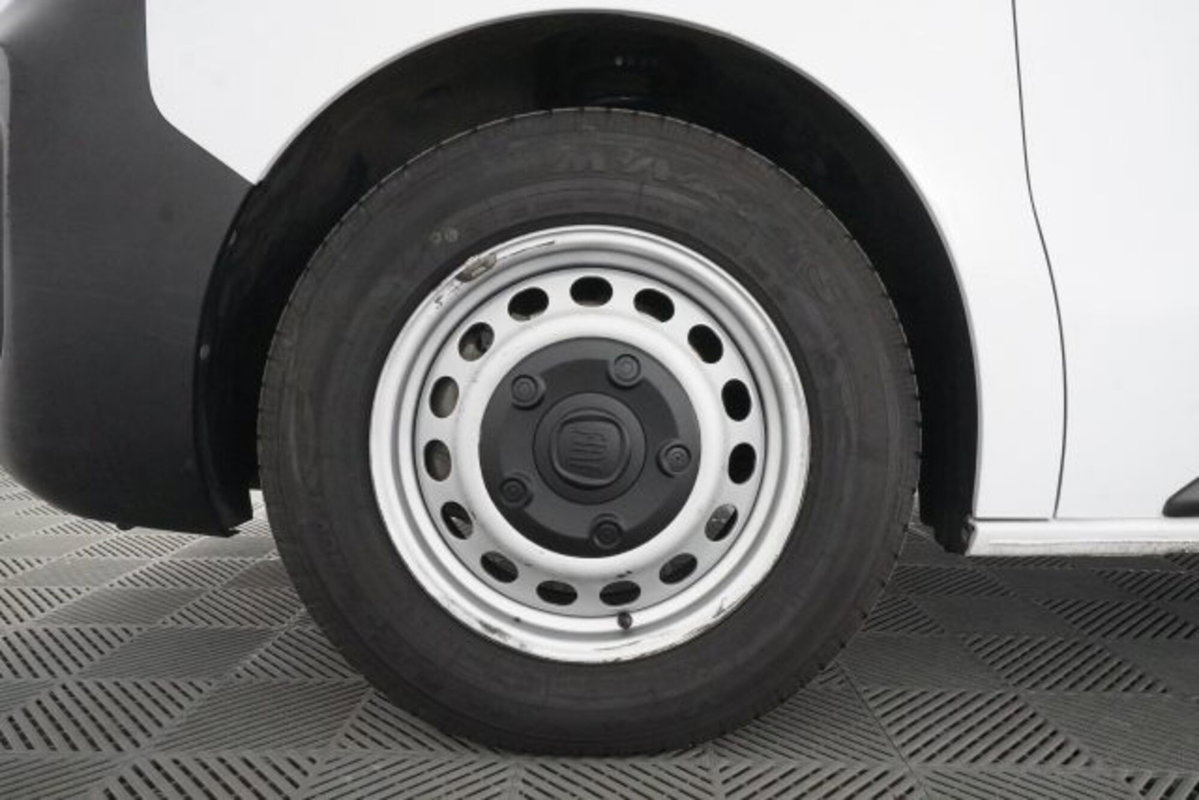 Fiat Scudo Furgone ce 1.5 bluehdi 120cv L3H1 (7)