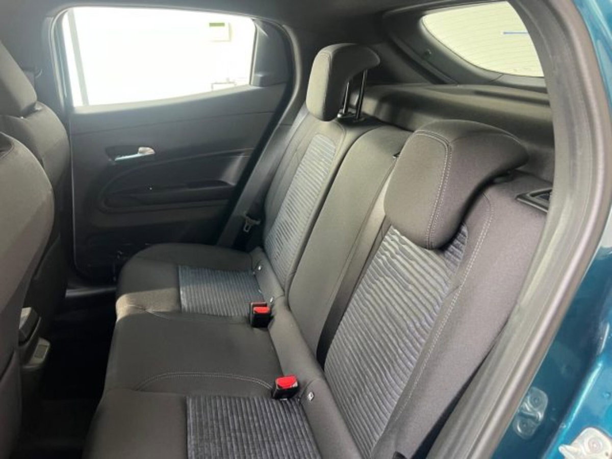 Alfa Romeo Junior 1.2 ibrida 145cv edct6 (15)
